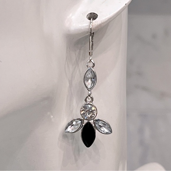 NAPIER Dangle and Stud Earring Bundle - Picture 7 of 15